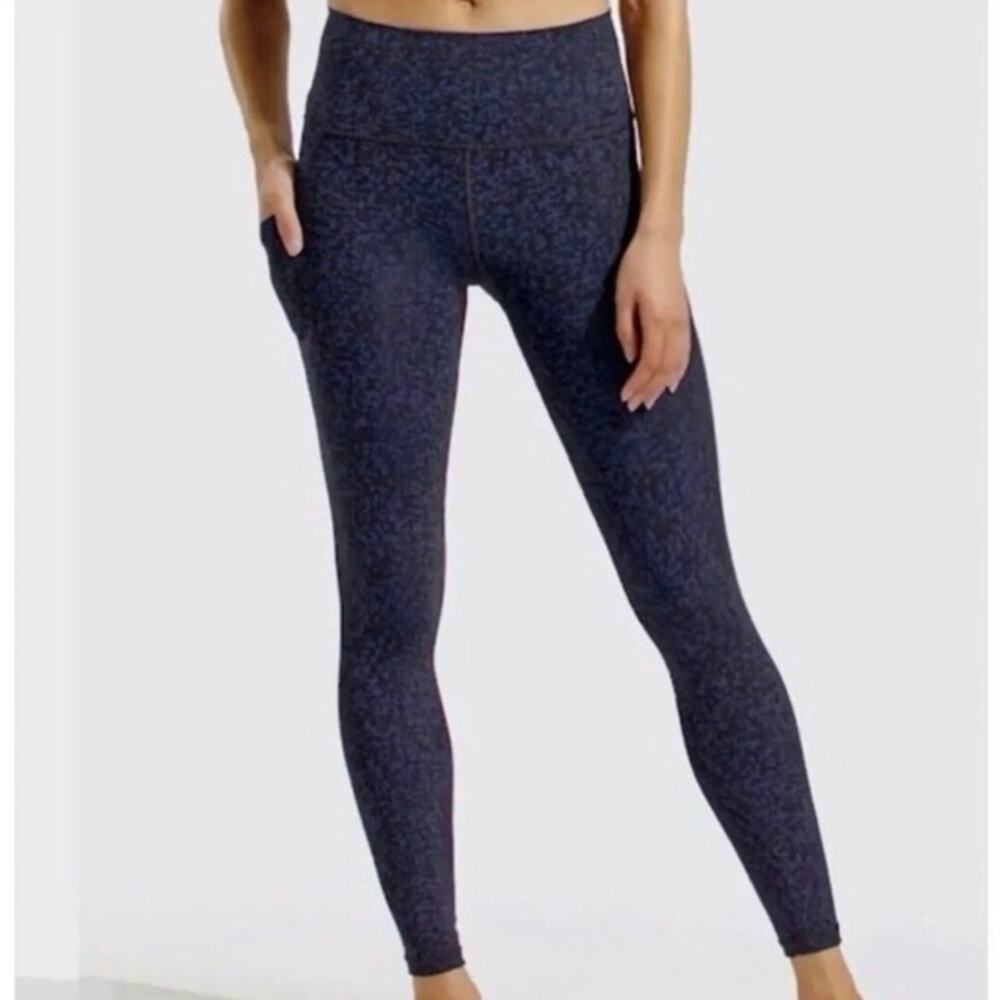 Athleta Salutation Stash Pocket Gravel Tight Blue Black Combo - Size M